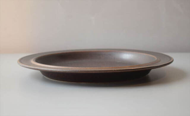 ARABIA アラビア Ruska 25cm プレート お皿 ルスカ 北欧食器 フィンランド 陶器 北欧 ヴィンテージ アンティーク_260414