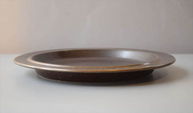 ARABIA アラビア Ruska 25cm プレート お皿 ルスカ 北欧食器 フィンランド 陶器 北欧 ヴィンテージ アンティーク_260414