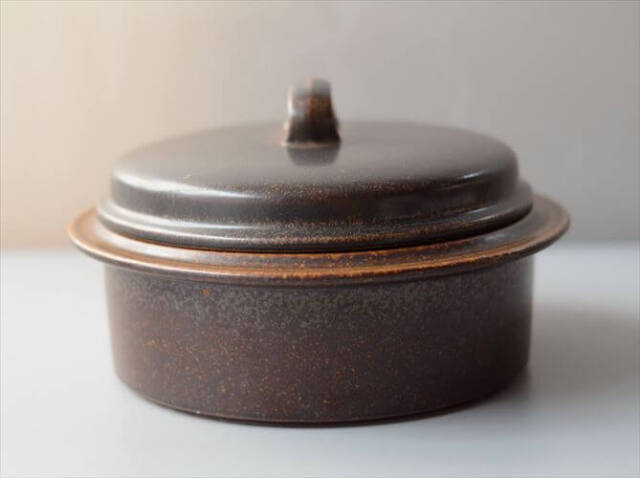 ARABIA アラビア Ruska 大きめ 蓋つきボウル キャセロール 23cm ココット型 ルスカ 北欧 食器 フィンランド ヴィンテージ_261007