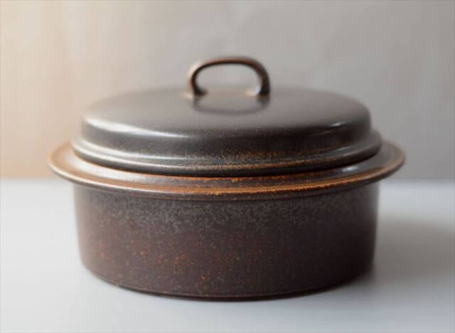 ARABIA アラビア Ruska 大きめ 蓋つきボウル キャセロール 23cm ココット型 ルスカ 北欧 食器 フィンランド ヴィンテージ_261007