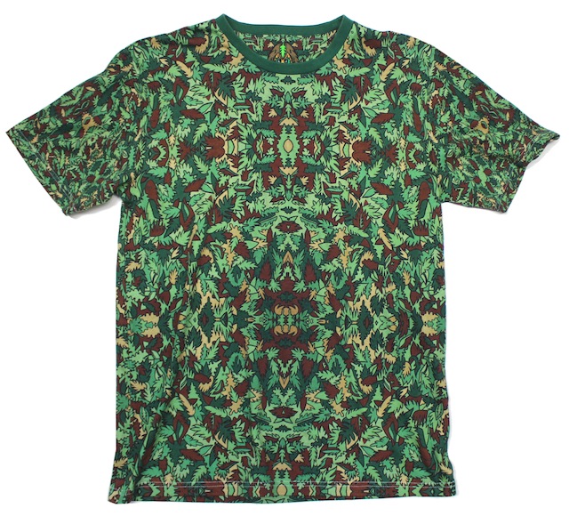 BigFoot 総柄Tシャツ　