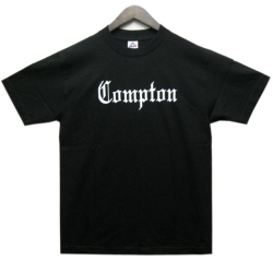 Compton Teeシャツ 2色展開