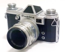 ドイツ製　ＫＷ プラクチナ ＦＸ + Jena Tessar 50mm2.8 + レバー巻き上げアダプター