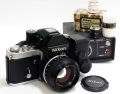 日本製　ニコン　Ｆ２フォトミック S + new ニッコール 50ｍｍ1.4 + DS-1 ＥＥコントロール 他セット
