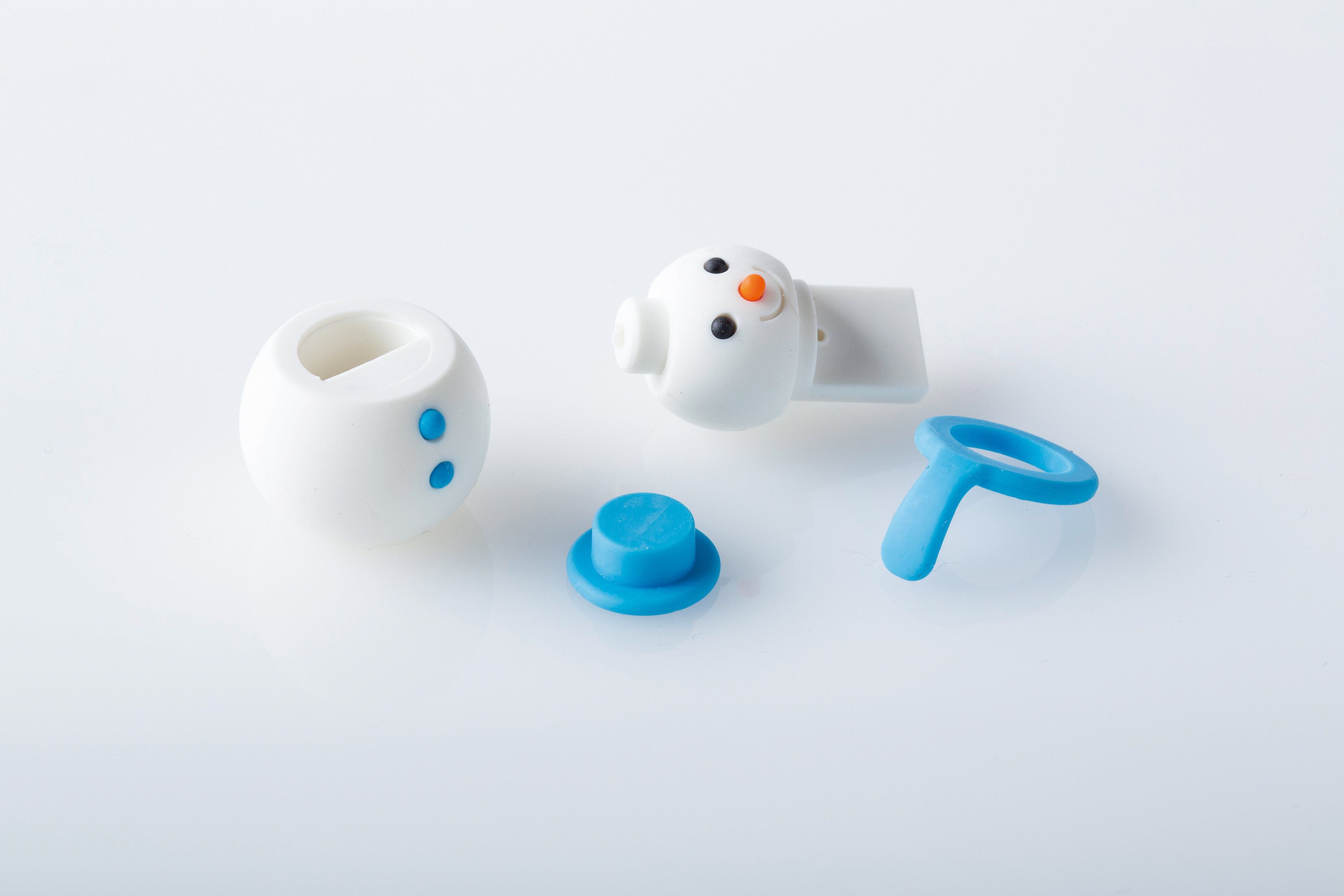 立体雪だるま消しゴム♪　※お取り寄せ商品 引き出物 記念品 音楽雑貨 音符 ピアノモチーフ ト音記号 ピアノ雑貨