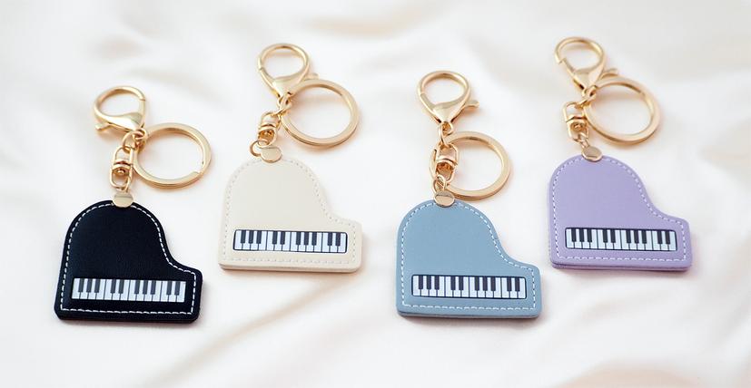 レザーチャーム GP お取り寄せ商品 引き出物 記念品 音楽雑貨 音符 ピアノモチーフ ト音記号 ピアノ雑貨
