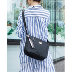 レピアノール ショルダーバッグ お取り寄せ商品 引き出物 記念品 音楽雑貨 音符 ピアノモチーフ ト音記号 ピアノ雑貨