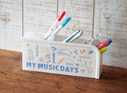 スリムペンスタンド　MY MUSIC DAYS♪※お取り寄せ商品 引き出物 記念品  【音楽雑貨 音符・ピアノモチーフ】ト音記号 ピアノ雑貨ｃ
