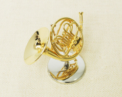 ミニチュア楽器 フレンチホルン 1／6 スケール（ゴールド）お取り寄せ商品 楽器 音楽雑貨 吹奏楽