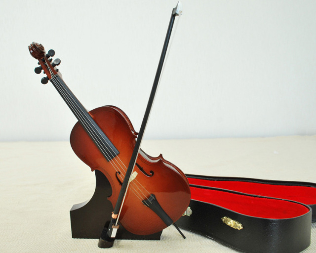 ミニチュア楽器 チェロ 23cmサイズ お取り寄せ商品 楽器 音楽雑貨
