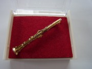 クラリネットブローチ お取り寄せ商品 楽器モチーフの小物が勢揃い ブラスバンド