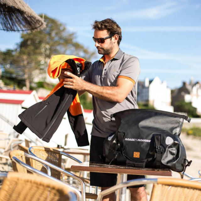 WELDED SPORTSBAG 30L-8