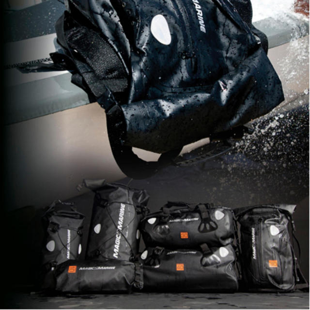 防水2WAYショルダーバッグ WELDED DUFFEL 10L-10