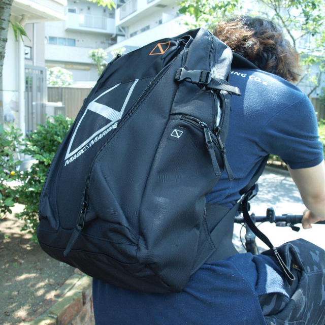 BACKPACK PRO 20Lバックパック クッション付きPCリュック-10