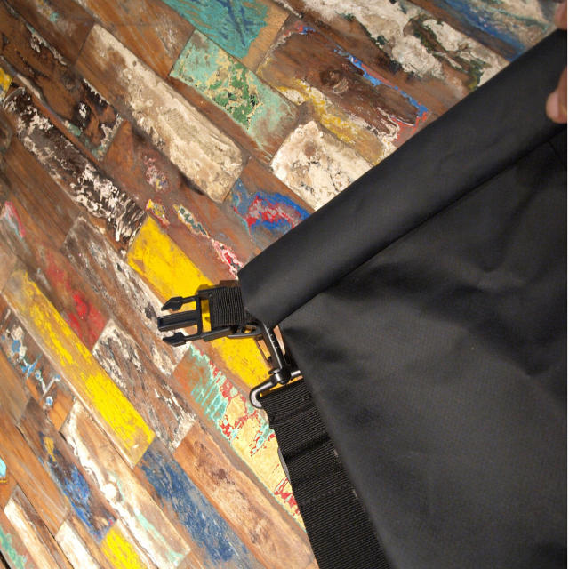防水2WAYバックパック WELDED DUFFEL 20L-11