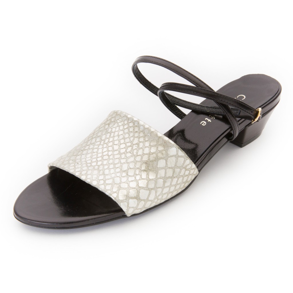 LisaシルバーPx黒24.5AA★アウトレット★新品同様（旧工場製）