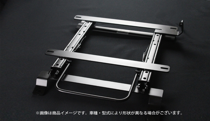 コブラシート　レール付きダイハツ　ミラl250運転席 コブラシート レール付きダイハツ ミラl250運転席