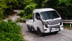 fusion フェイスリフトキット ・専用ブルバー セット 装着画像