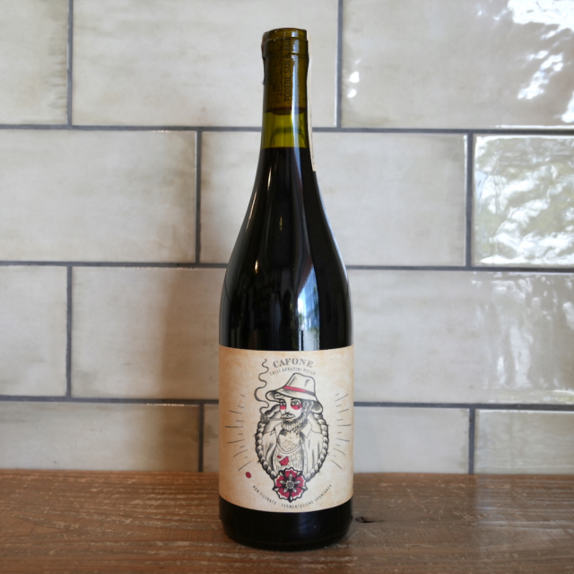 カフォーネロッソコッリアプルティーに