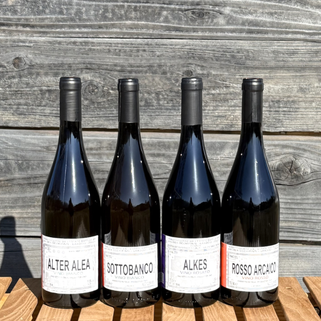 アンドレアオッキピンティ ボトルズ