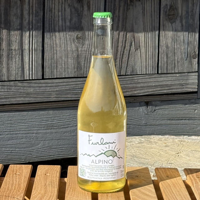 自然派・白微発泡＞”アルピーノ” ビアンコ・フリッツァンテ NV (L.2023