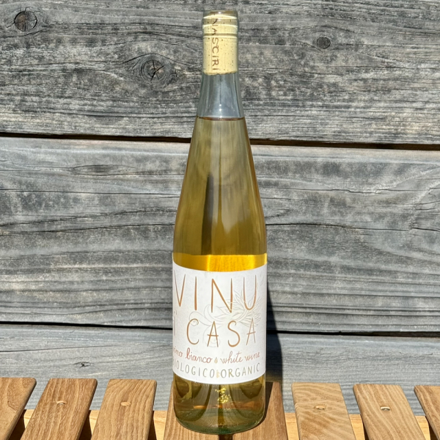 ヴィヌ・イ・カーサ・ビアンコ