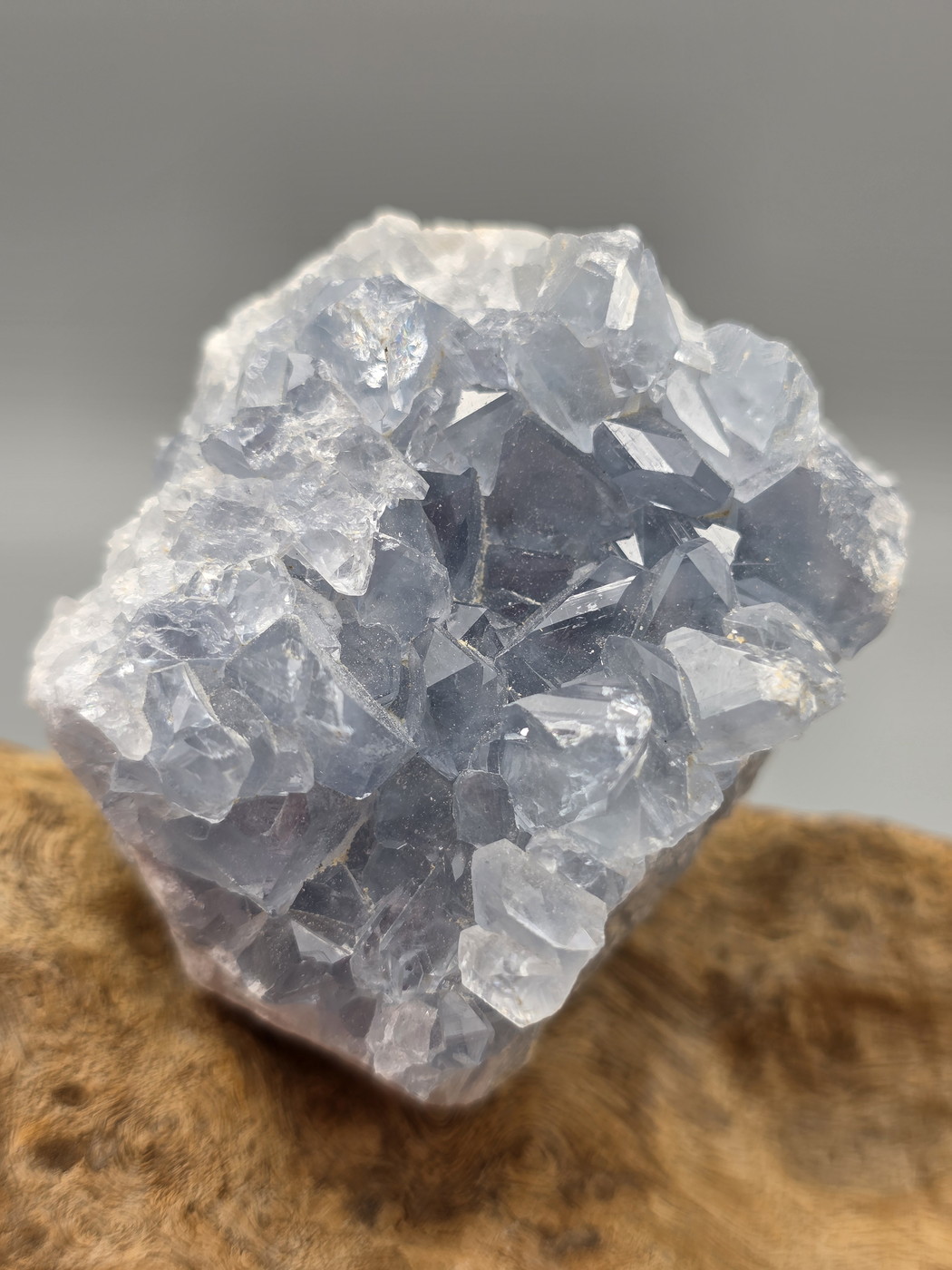 マダガスカル・マハジャンガ産セレスタイト・原石 CLS052