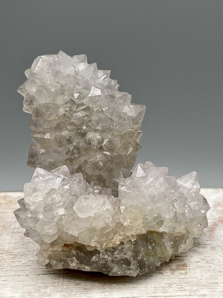 インド・マハーラーシュトラ州ナーシク産カクタスクォーツ（サボテンアメジスト） CTS001