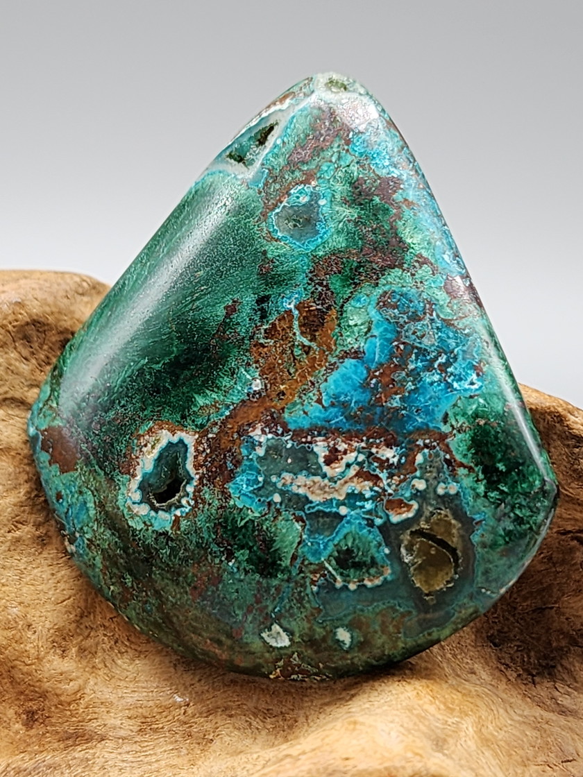 アースストーン・カボション（グランドフォーメーション）  EAR085