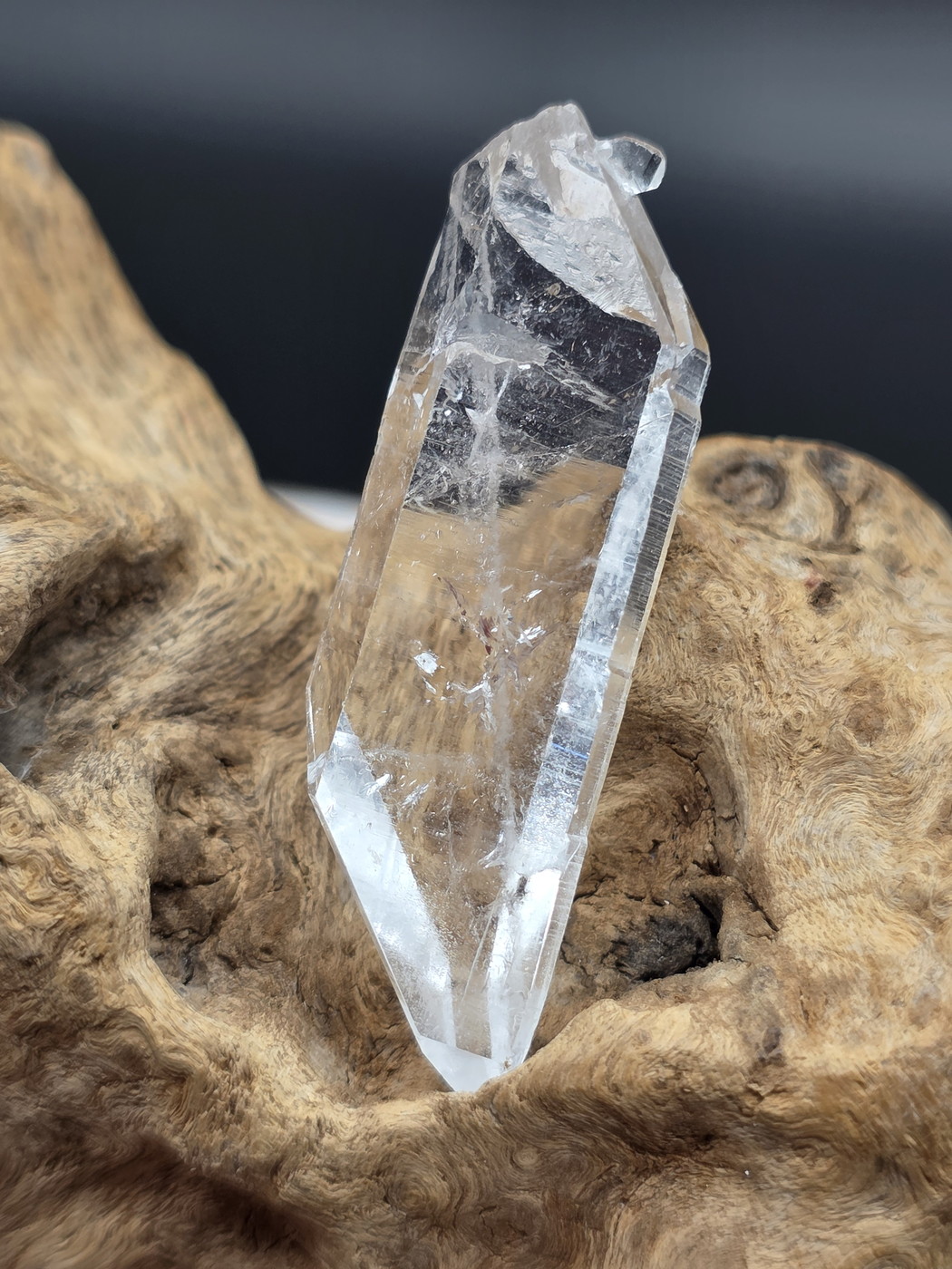 ファーデンクォーツ FDQ238