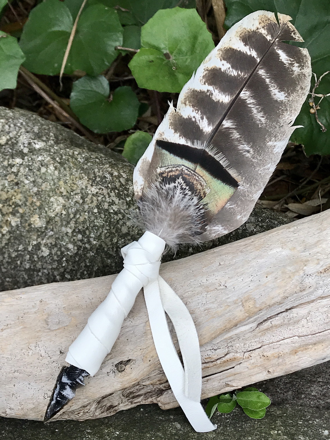 シャスタフェザーワンド（メキシコ・オブディシアン） STW004