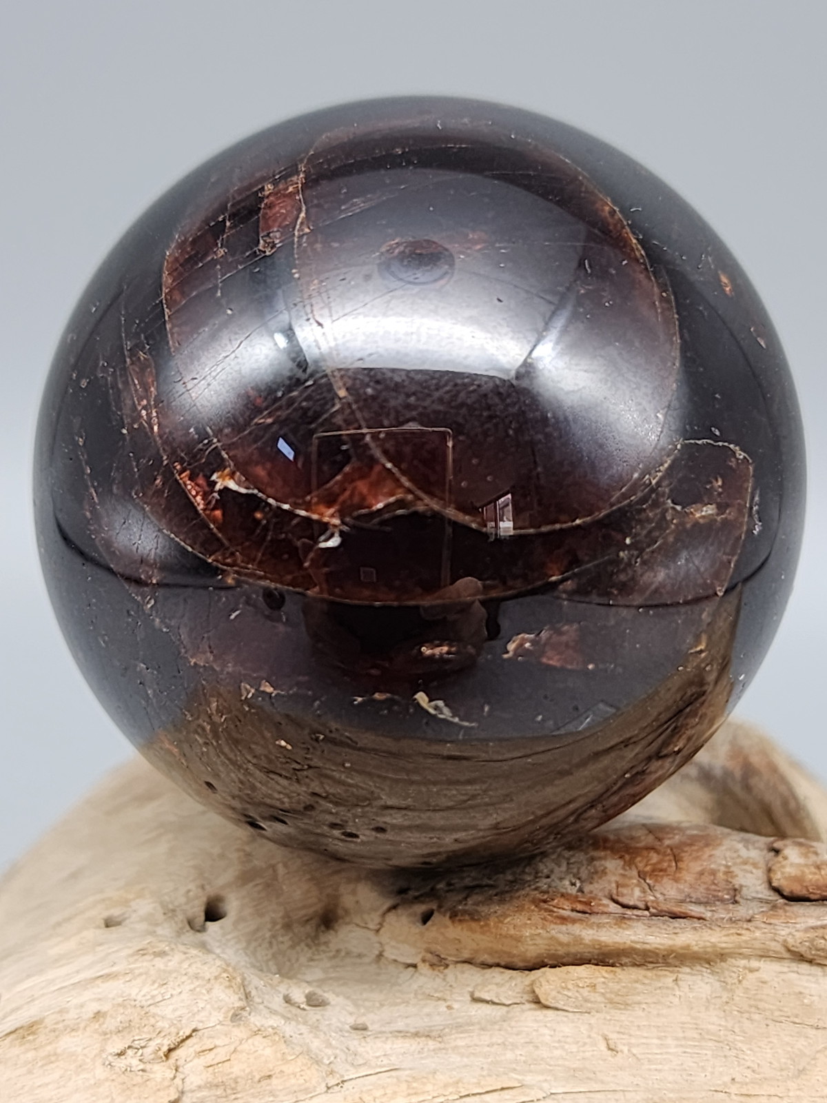 ブラジル産ガーネット・スフィア GAR004