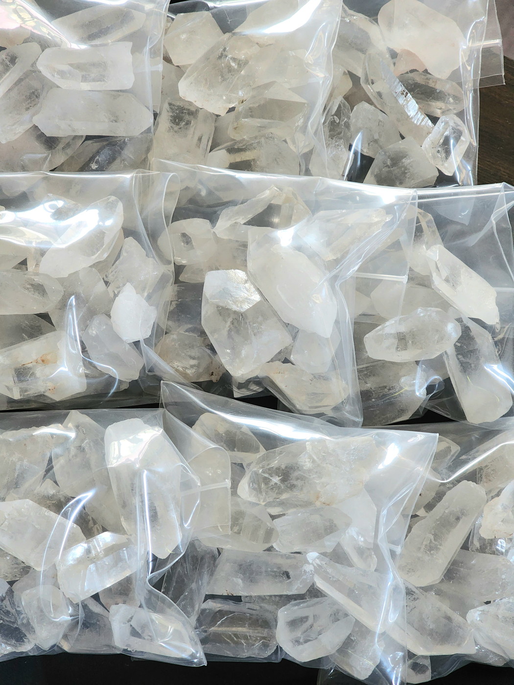 サインジ産ヒマラヤ水晶ポイント・200gパック HML000