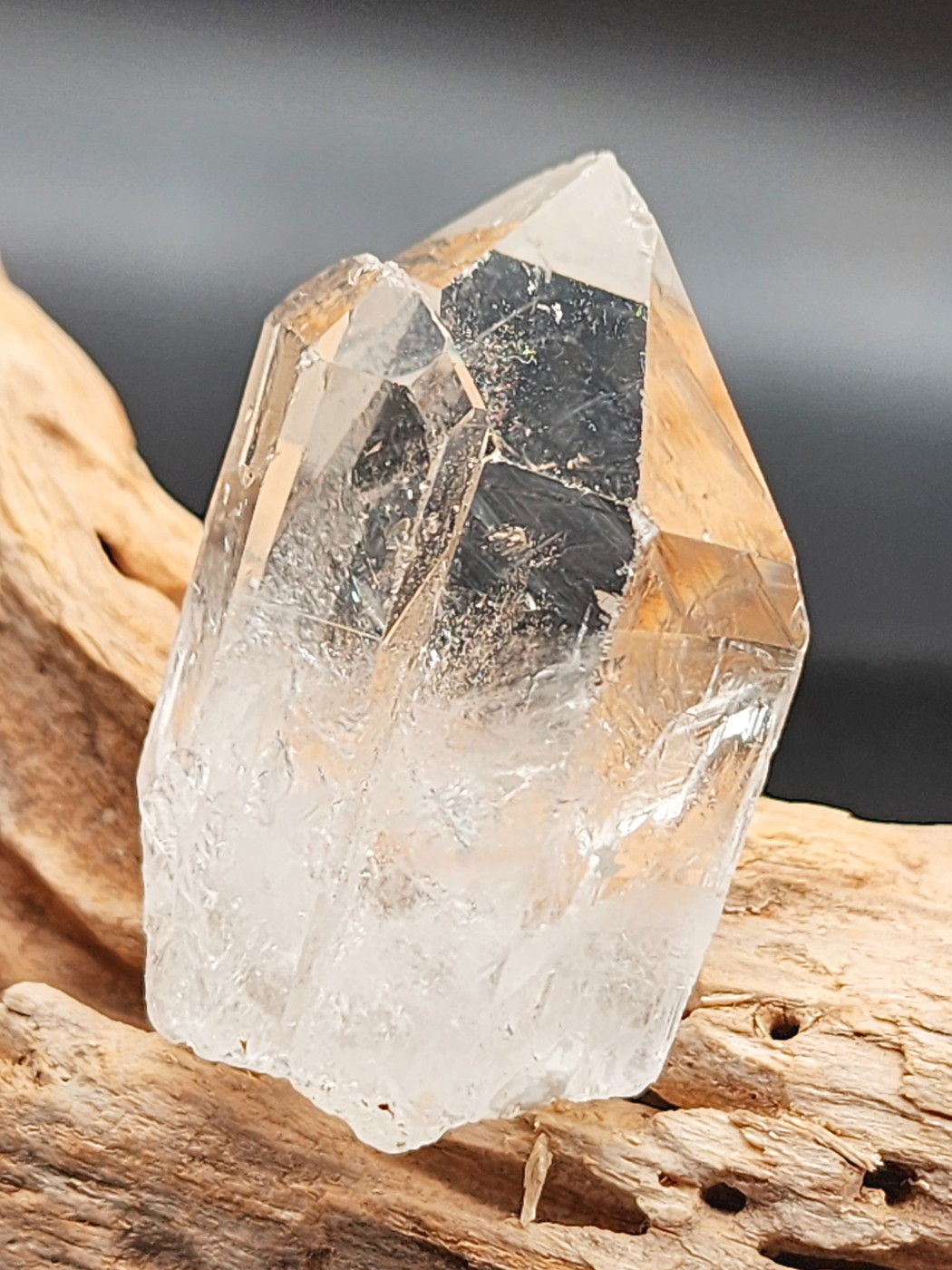 ヒマラヤ水晶ポイント HML002