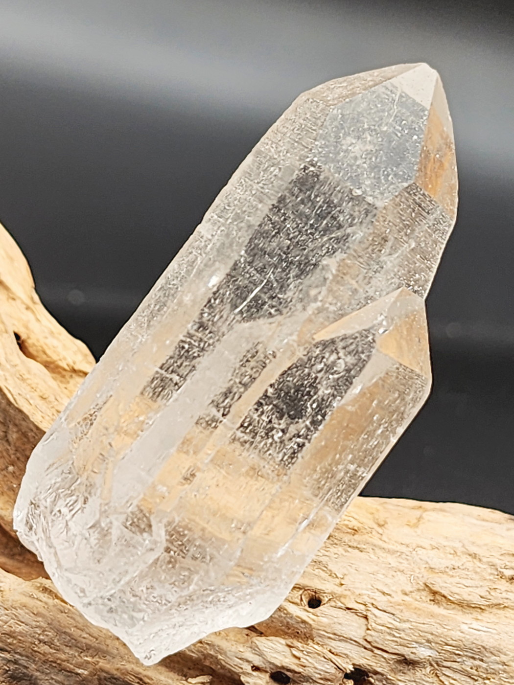 ヒマラヤ水晶ポイント HML003