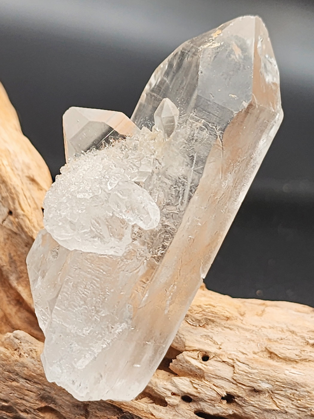 ヒマラヤ水晶ポイント HML006