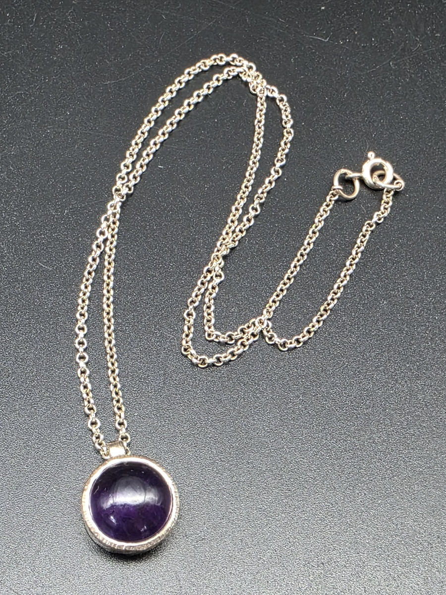 アメジスト・ペンダント（シルバー・チェーン付き） LPT215