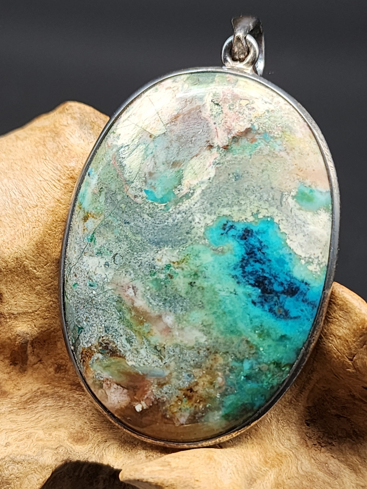 キュープライト／カルセドニー・ペンダントトップ（シルバー） LPT241