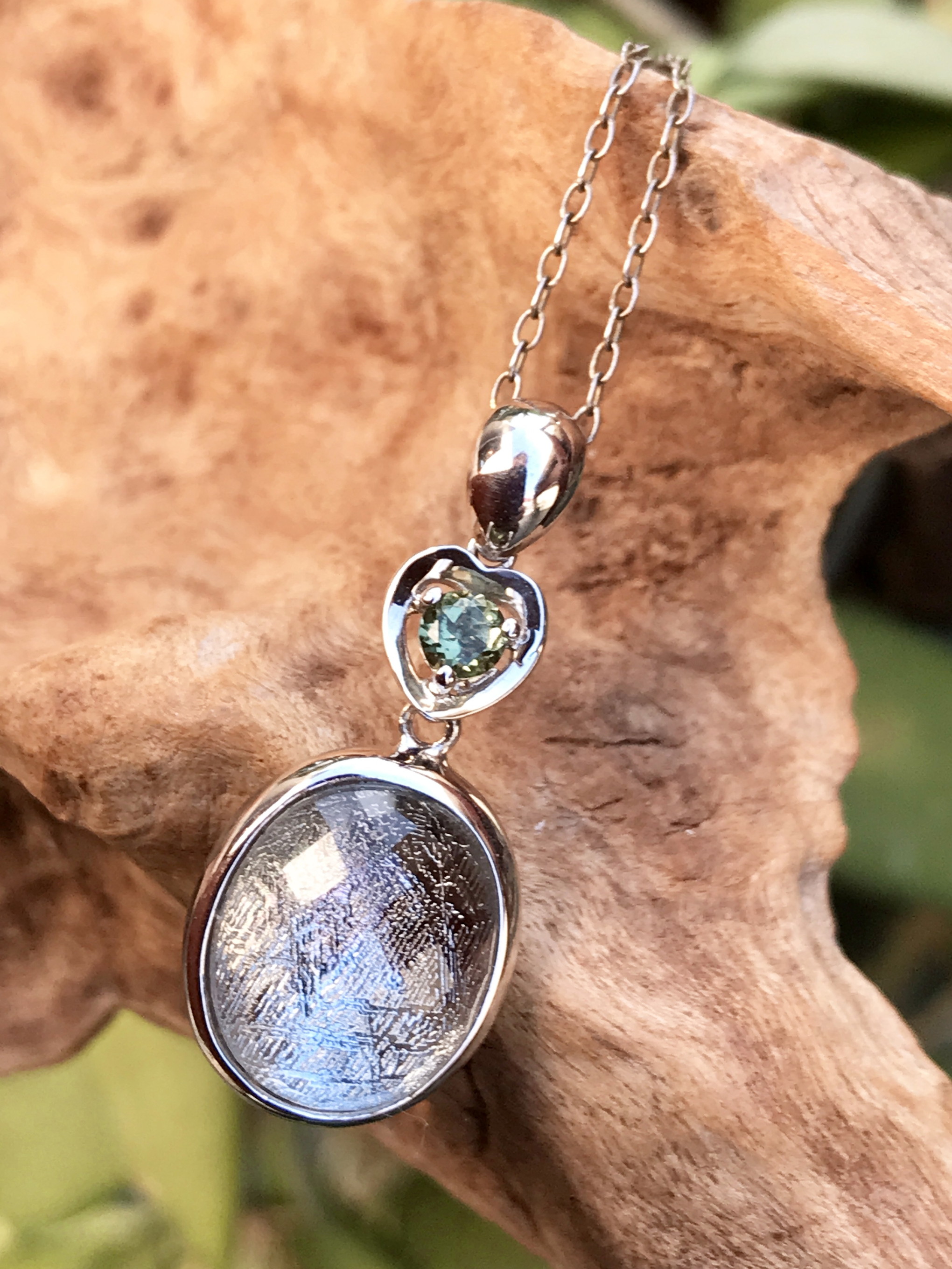 ギベオン／モルダバイト・ペンダントトップ MLM013