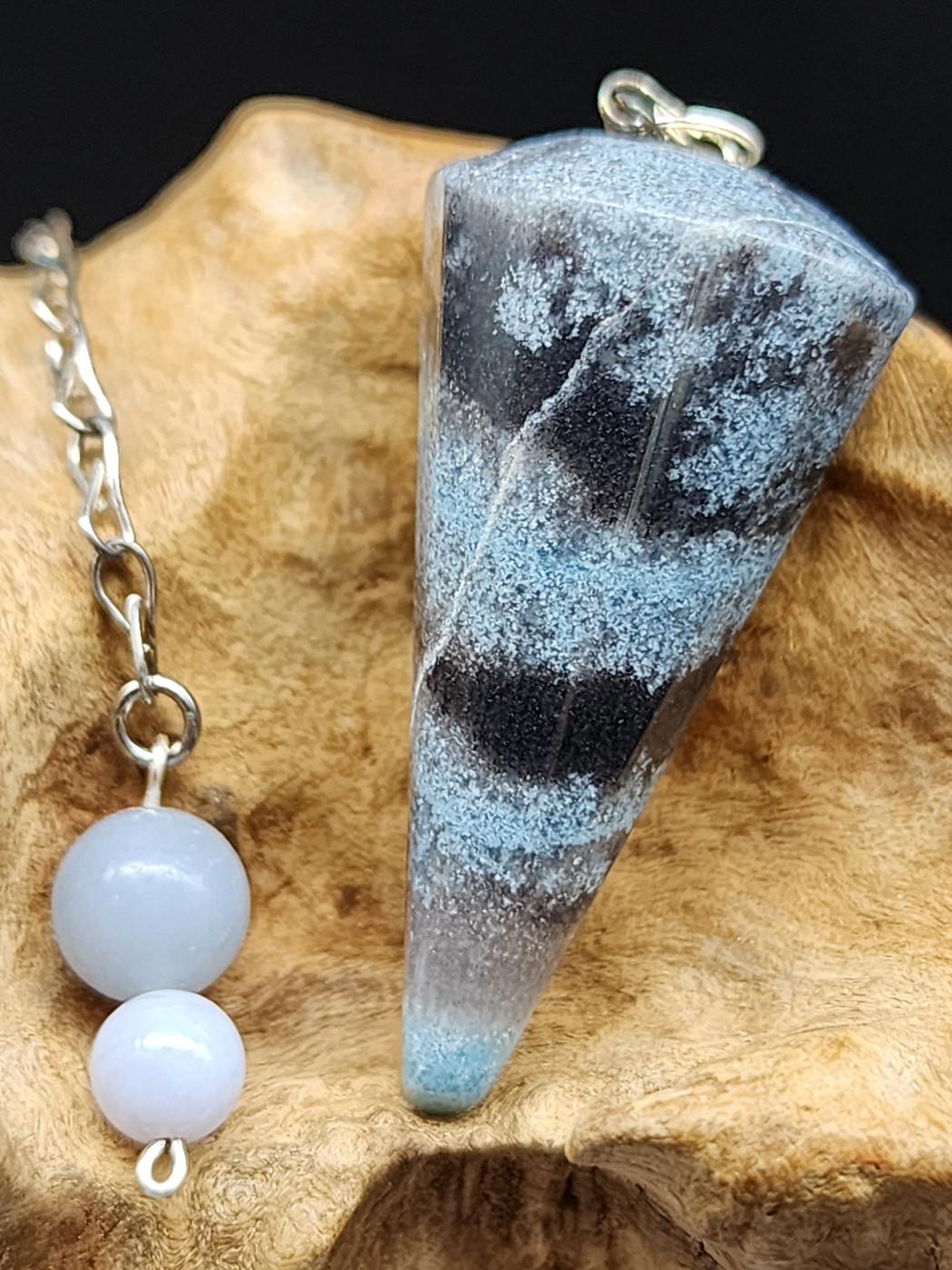 ブラジル産トロレアイト・ペンデュラム PDL179