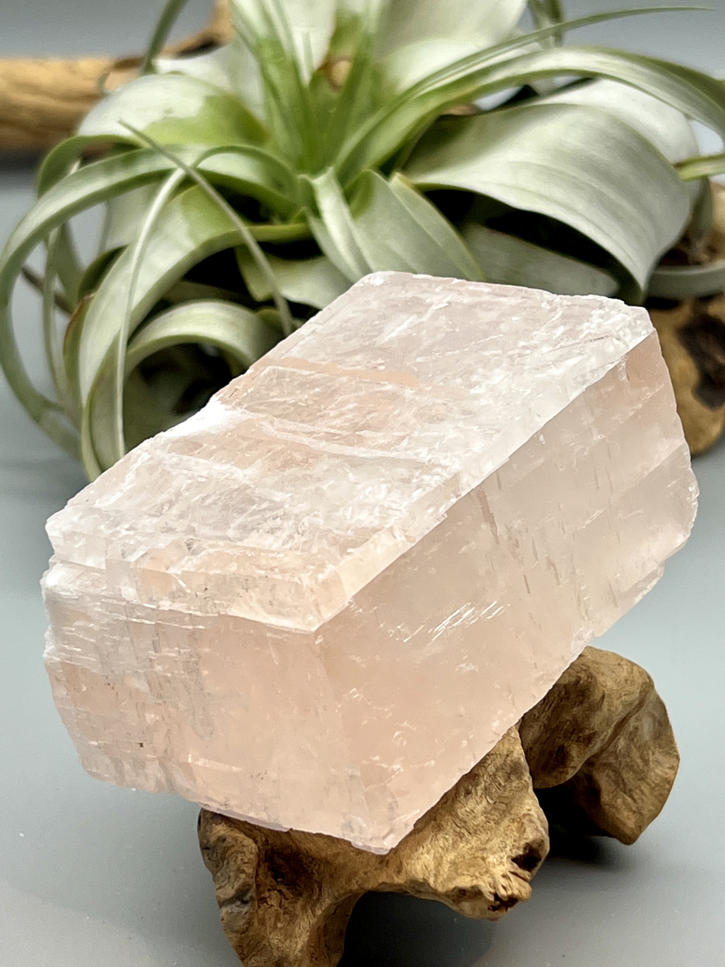 メキシコ・モンテレイ産ピンクオプティカルカルサイト POC005