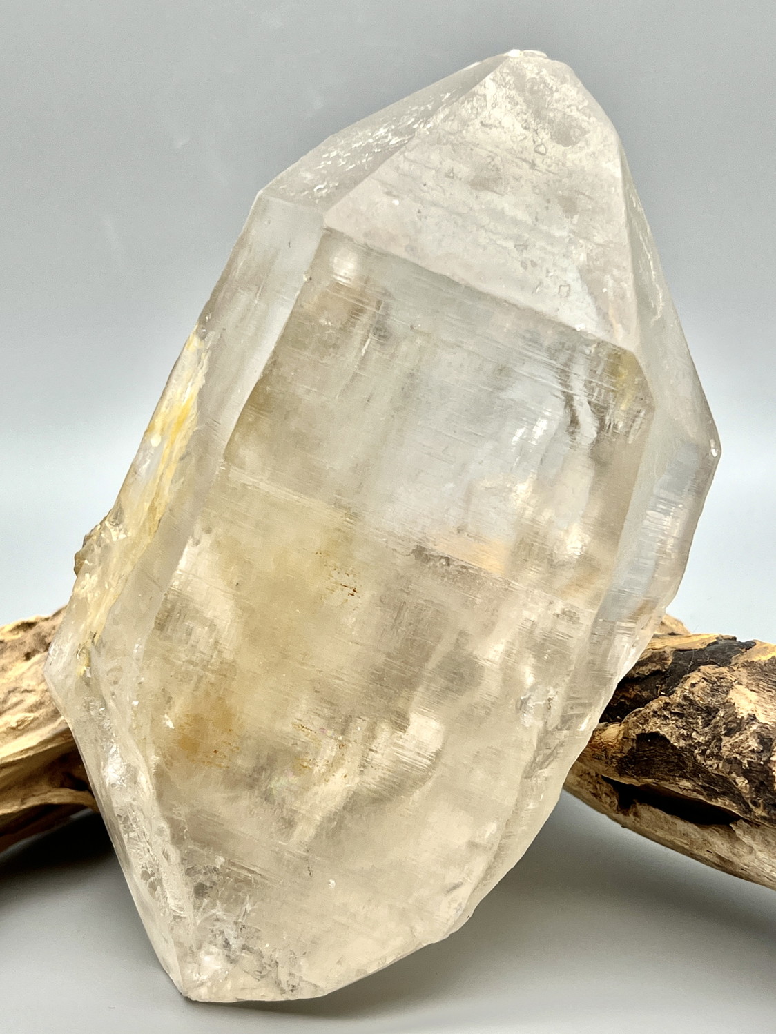 ロシア・ウラル産レムリアンシード原石（DT、レコードキーパー、レインボウ） RLM025