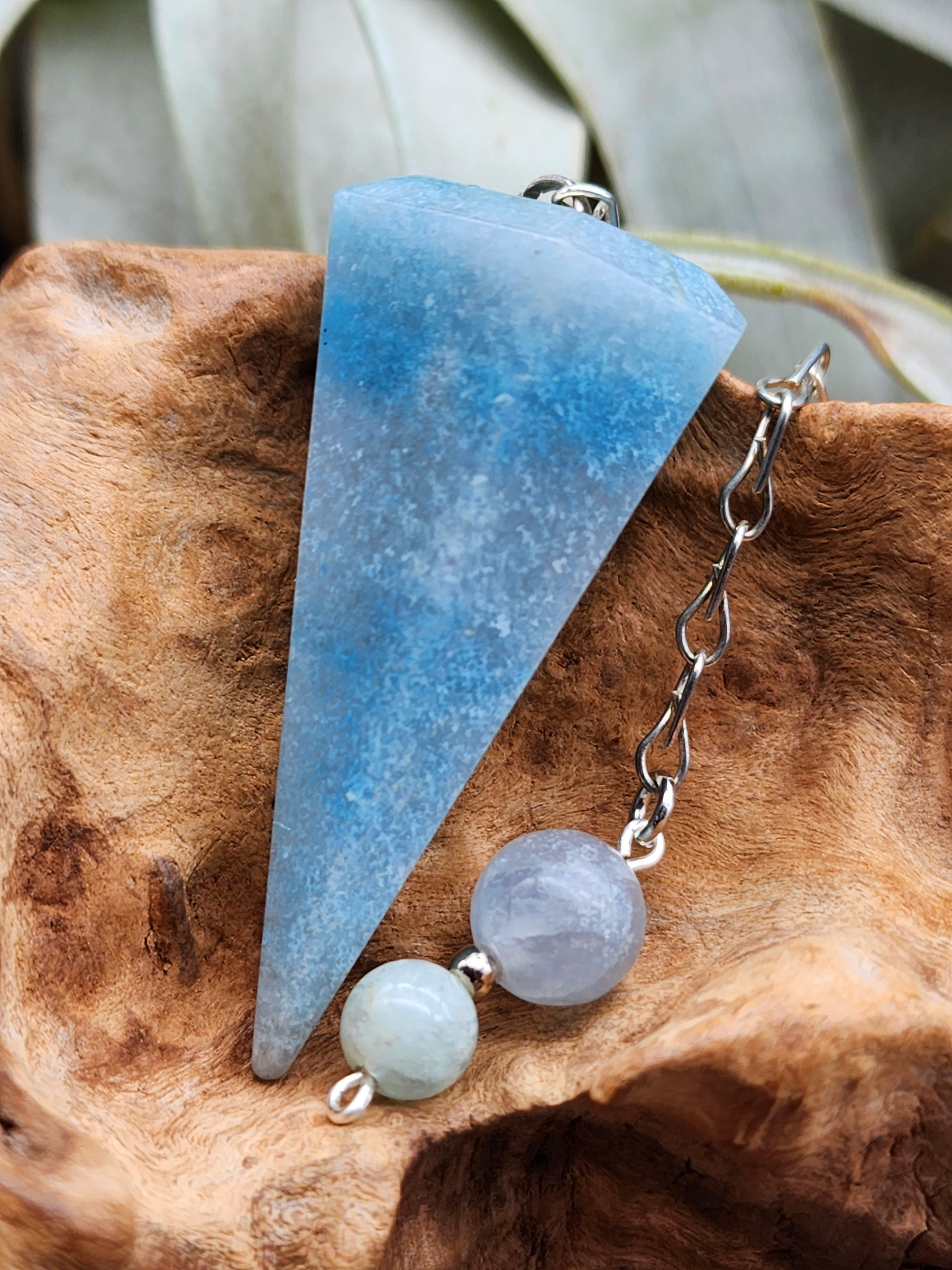 ブラジル産トロレアイト（トロール石）ペンデュラム TRO040