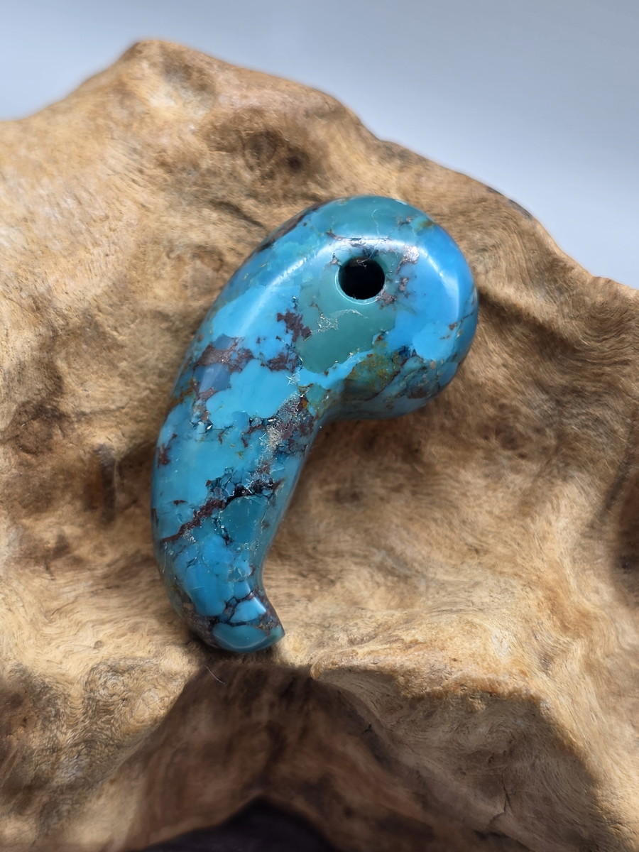 ターコイズ・勾玉 TUR028