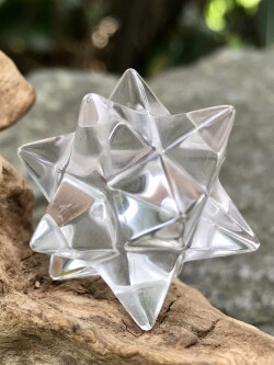 バイア産レムリアンシード・アステロイド水晶（小星型十二面体） ASQ015