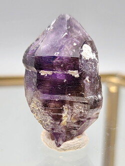 ナミビア産ブランドバーグ・アメジスト BAM018