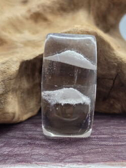 ミナスジェライス産クローライト in クォーツ・ファントム CHL001