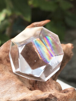 ブラジル産多面体水晶（12面体） DDC009