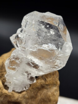 ファーデンクォーツ FDQ235