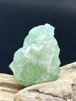 インド産グリーンアポフィライト原石 GAP032